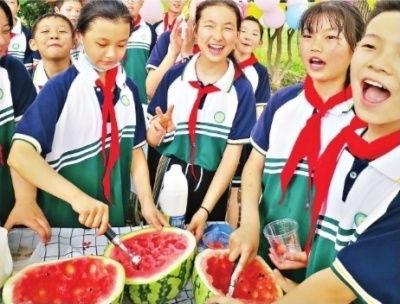 在线吃瓜--今日大赛校园大,今日大赛吃瓜盛宴